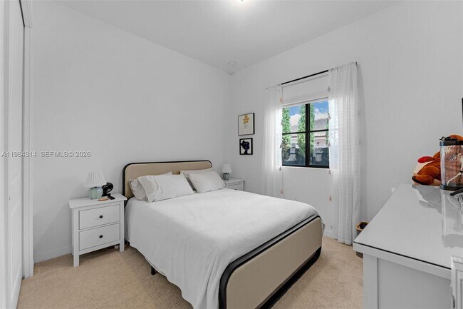 Building Photo - 17805 SW 114th Ct