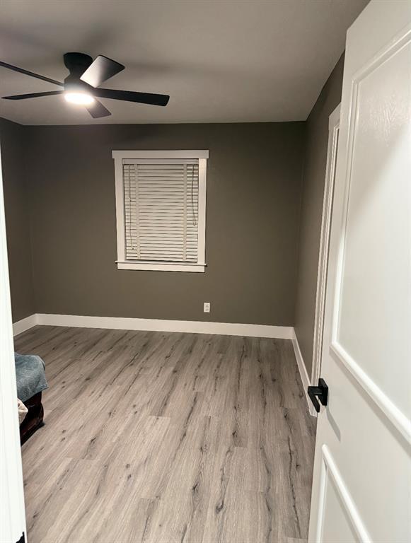 Building Photo - 1911 Hill St