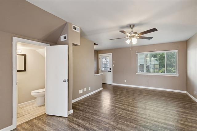 Building Photo - 4039 Cole Ave