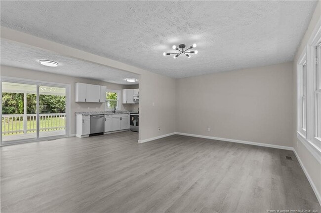 Building Photo - 7326 Hyannis Dr