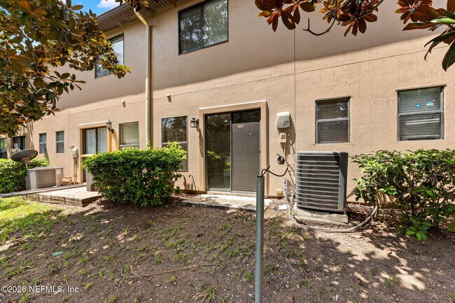 Building Photo - 4613 Gerber Ct