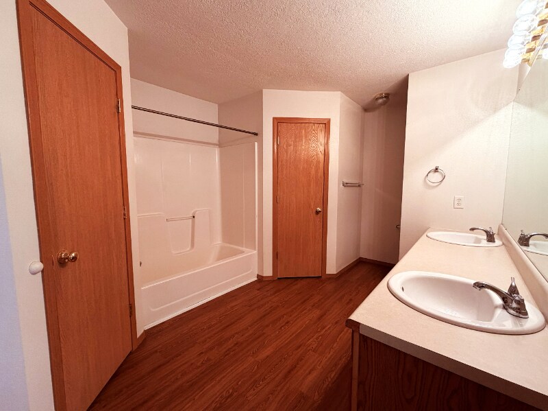 Building Photo - 1630 S Burks Ave