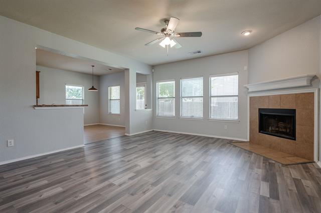 Building Photo - 3221 Kennedy Dr