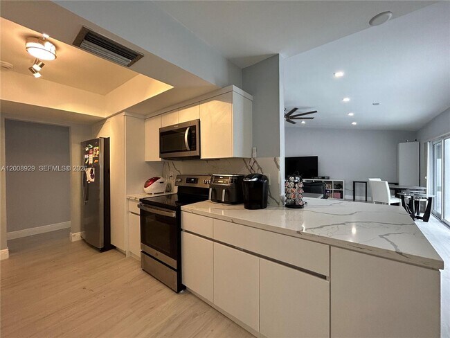 Building Photo - 11121 SW 110th Rd