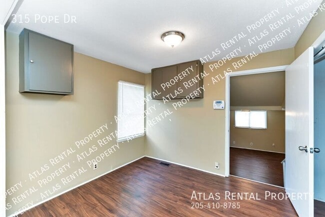 Building Photo - 315 Pope Dr