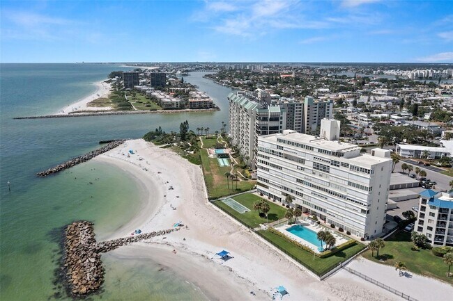 Building Photo - 7000 Beach Plaza