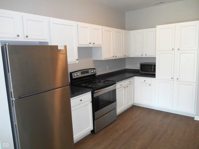 Building Photo - 1622 Capra Ct