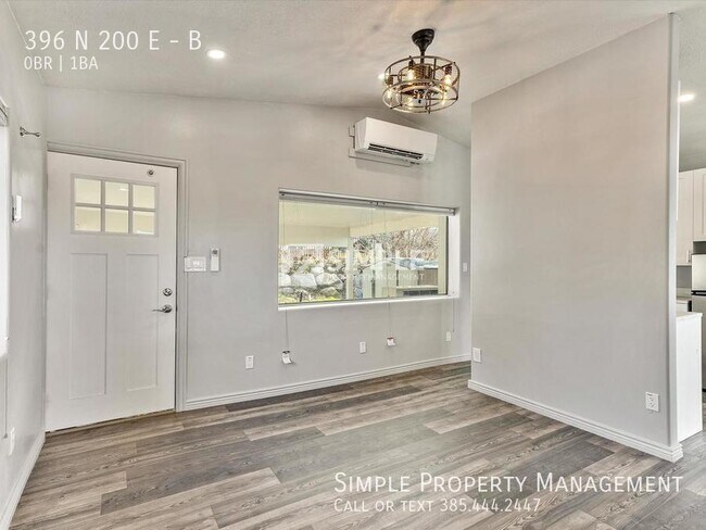 Building Photo - 396 N 200 E