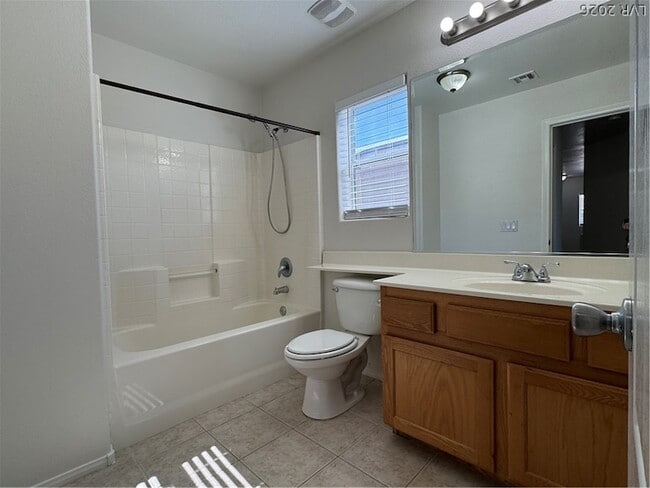 Building Photo - 5029 Ivy Creek Ct