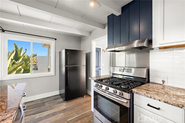 Building Photo - 226 Chiquita