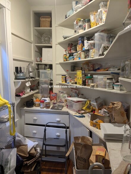 Building Photo - 1247 Beacon St