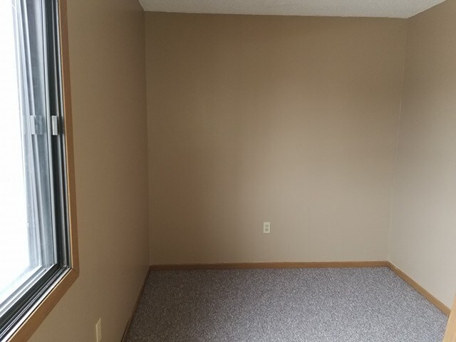 Building Photo - 202 S 13th St