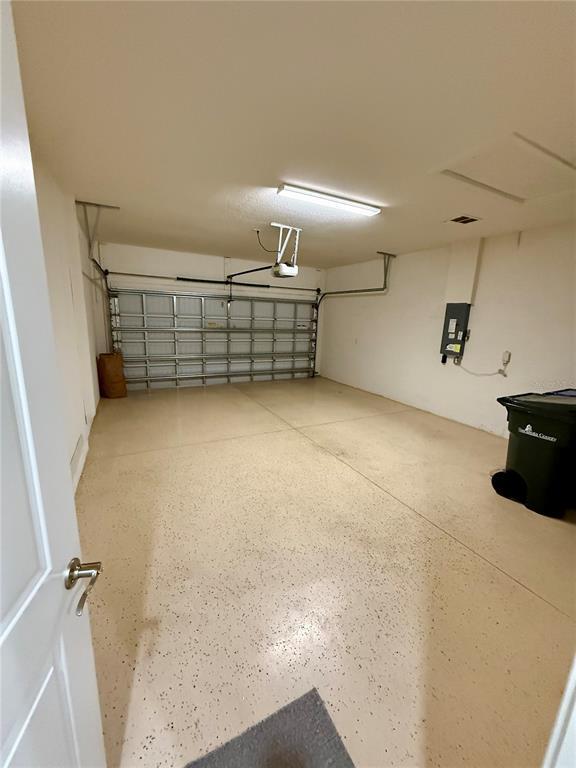 Building Photo - 8724 Bellussi Dr