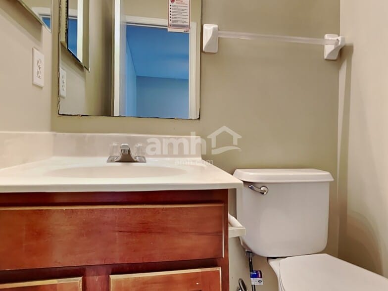 Building Photo - 5785 Chase Run