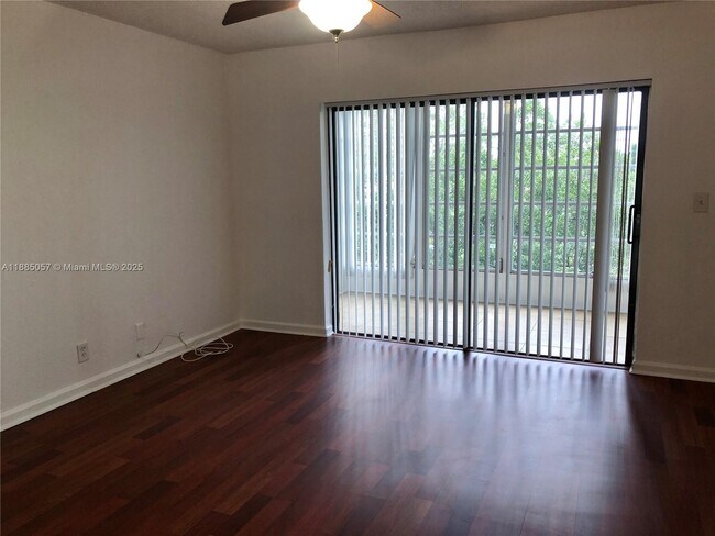 Building Photo - 8121 SW 24th Ct