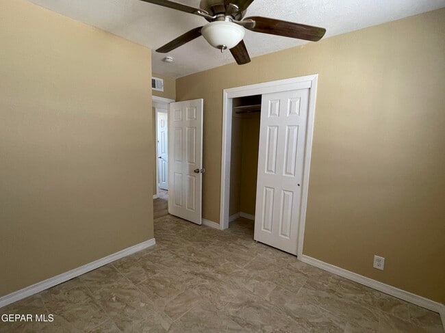 Building Photo - 5330 Delta Dr