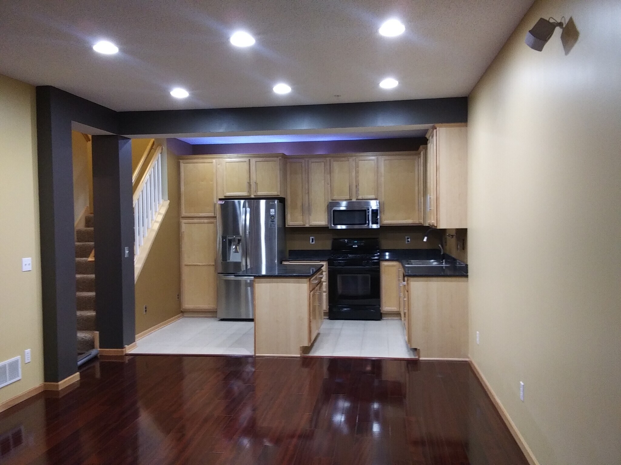 Building Photo - 7618 Parkridge Way