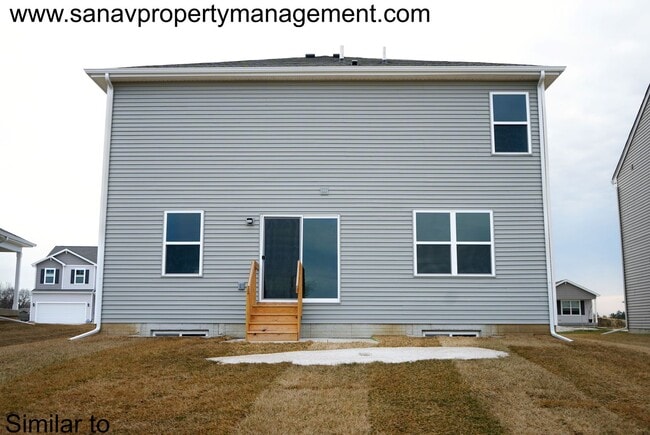 Building Photo - Stylish and Spacious 2 Story, 4-Bedroom Ho...