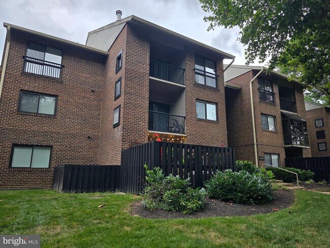 Building Photo - 1231 Gemini Dr