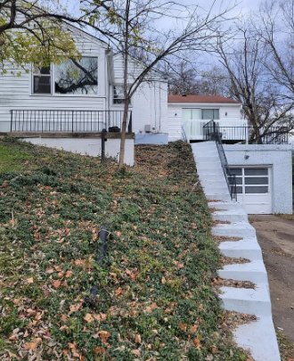 Building Photo - 401 Hyde Park Dr