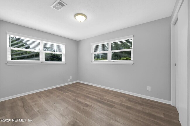 Building Photo - 1104 Boca Grande Ave