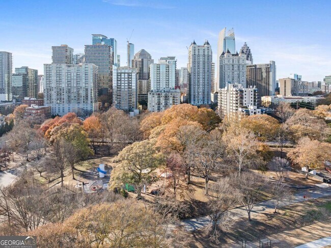 Building Photo - 275 13th St NE