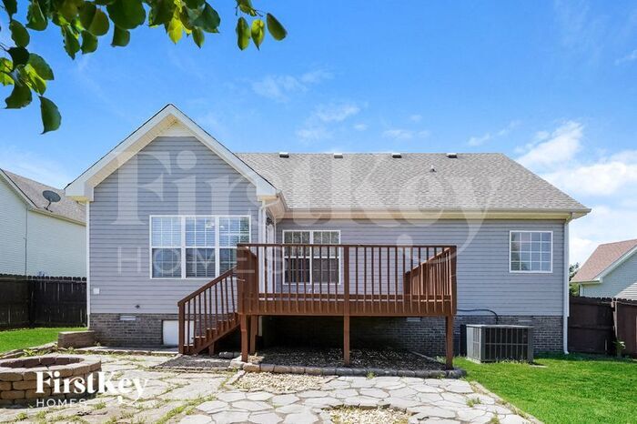 Building Photo - 1237 Fossil Dr