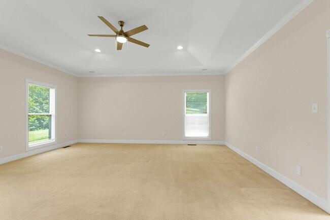Building Photo - 1400 Slayden Wood Rd
