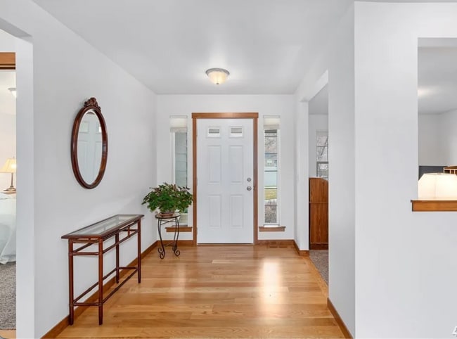 Building Photo - 632 Craig Ave