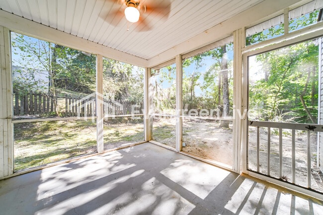 Building Photo - 3191 Warrenton Ct