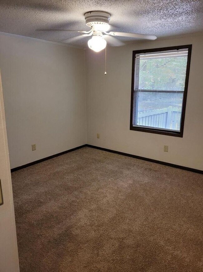 Building Photo - 771 Cedargate Court-771