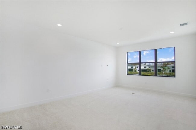 Building Photo - 20195 Ainsley St