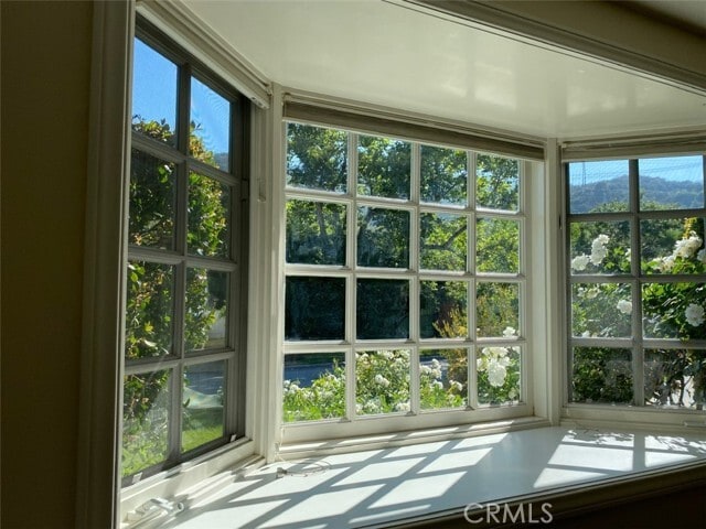 Building Photo - 3337 Parkvista Dr
