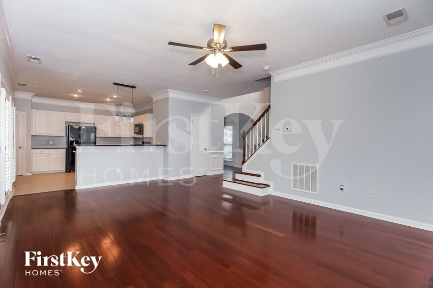 Building Photo - 7632 Lady Bank Dr