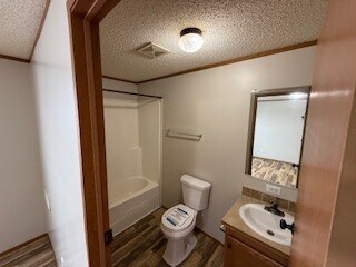 Building Photo - 134 Grand River Dr