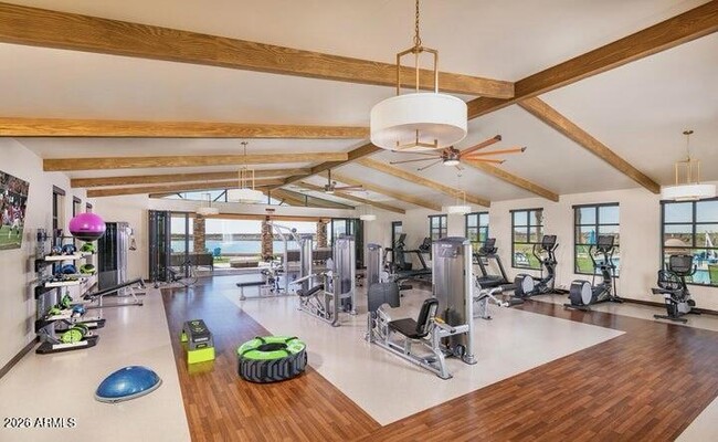 Building Photo - 17211 W Whispering Wind Dr