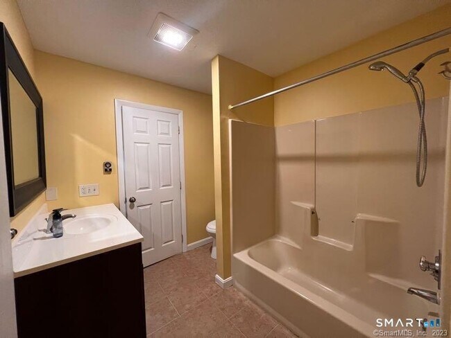 Building Photo - 223 Flanders Rd