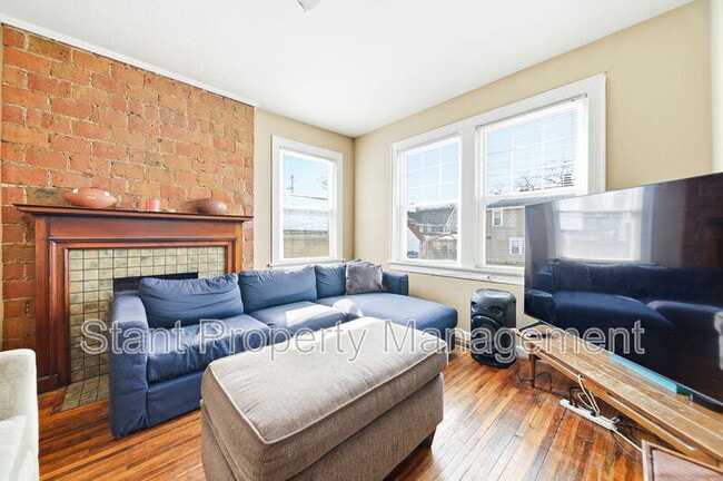 Building Photo - 2536 Adams Ave