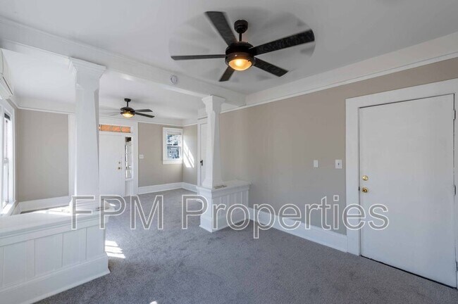 Building Photo - 117 E 4th St