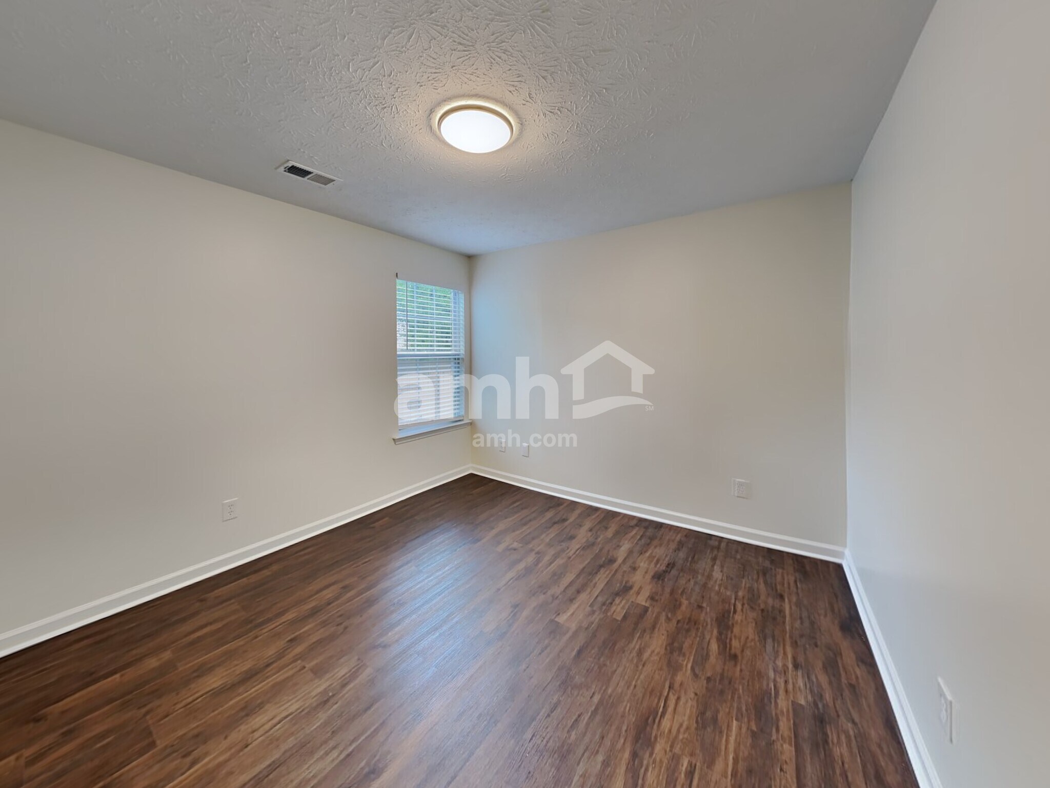 Building Photo - 1137 Eastmill Cove