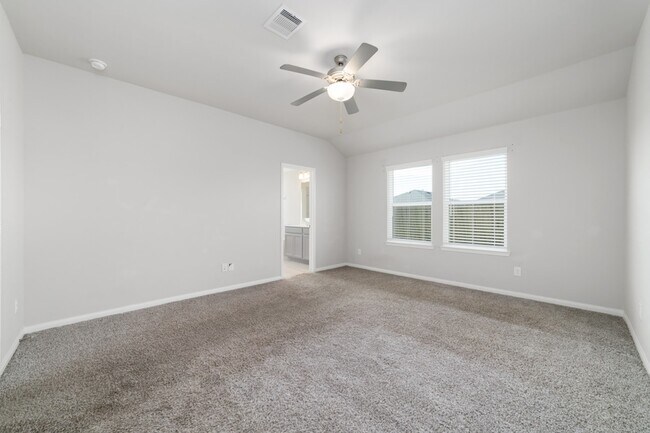 Building Photo - 906 Pismo Ln