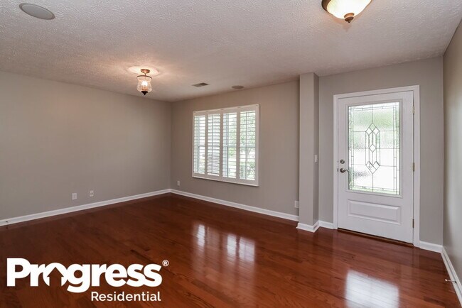 Building Photo - 104 Stirrup Ct