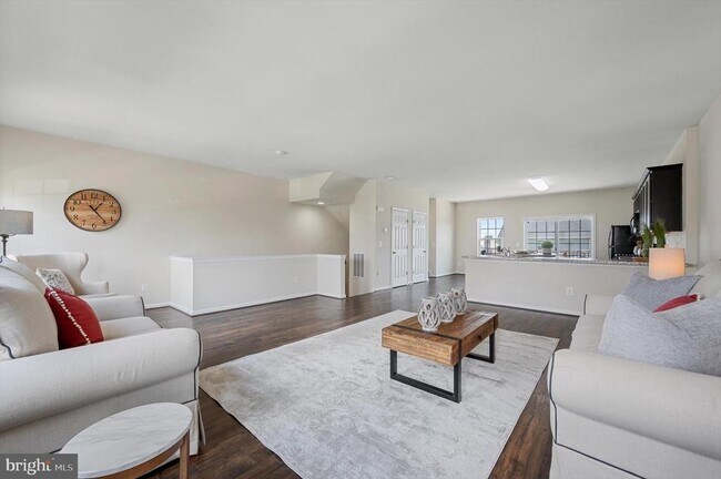 Building Photo - 203 Starry Way Dr