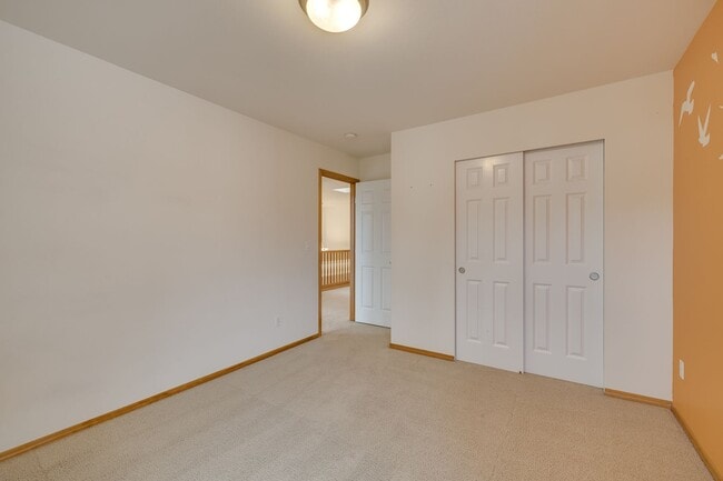 Building Photo - For Rent | Stunning 4-Bedroom Home in Brookside Estates