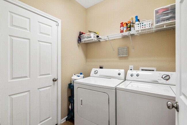 Building Photo - 62 W Lasting Spring Cir