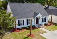 Building Photo - Great Location Single Family Home in Cherry Grove minutes from the Beach!