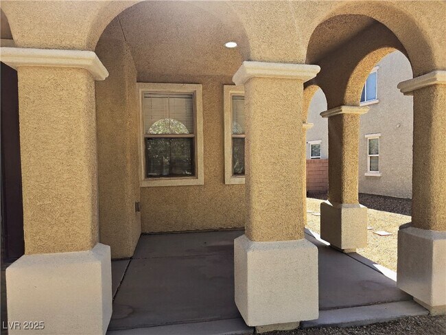Building Photo - 6640 April Bend Ct