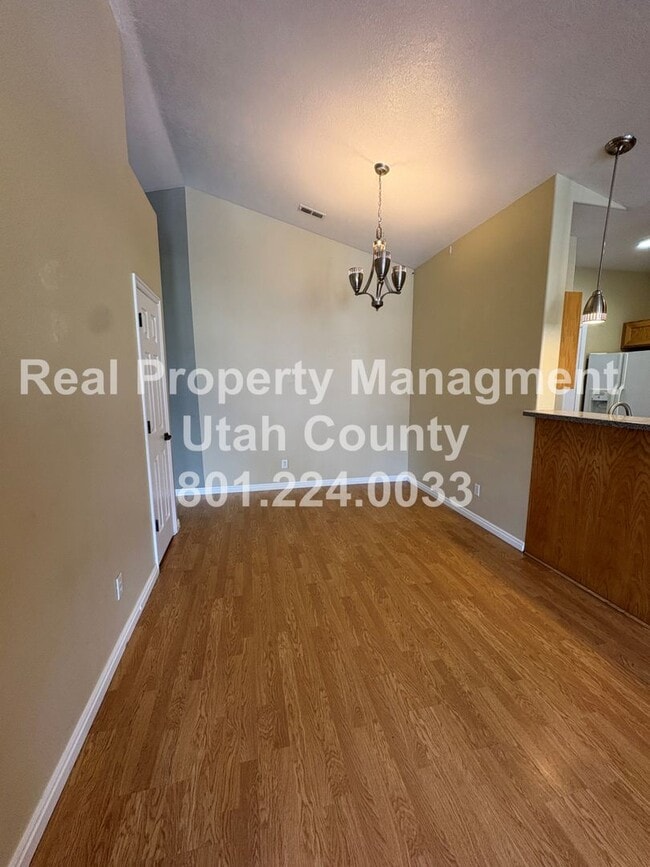 Building Photo - $500 off first months rent! Pemberley HOA Condo, Close to the Clubhouse