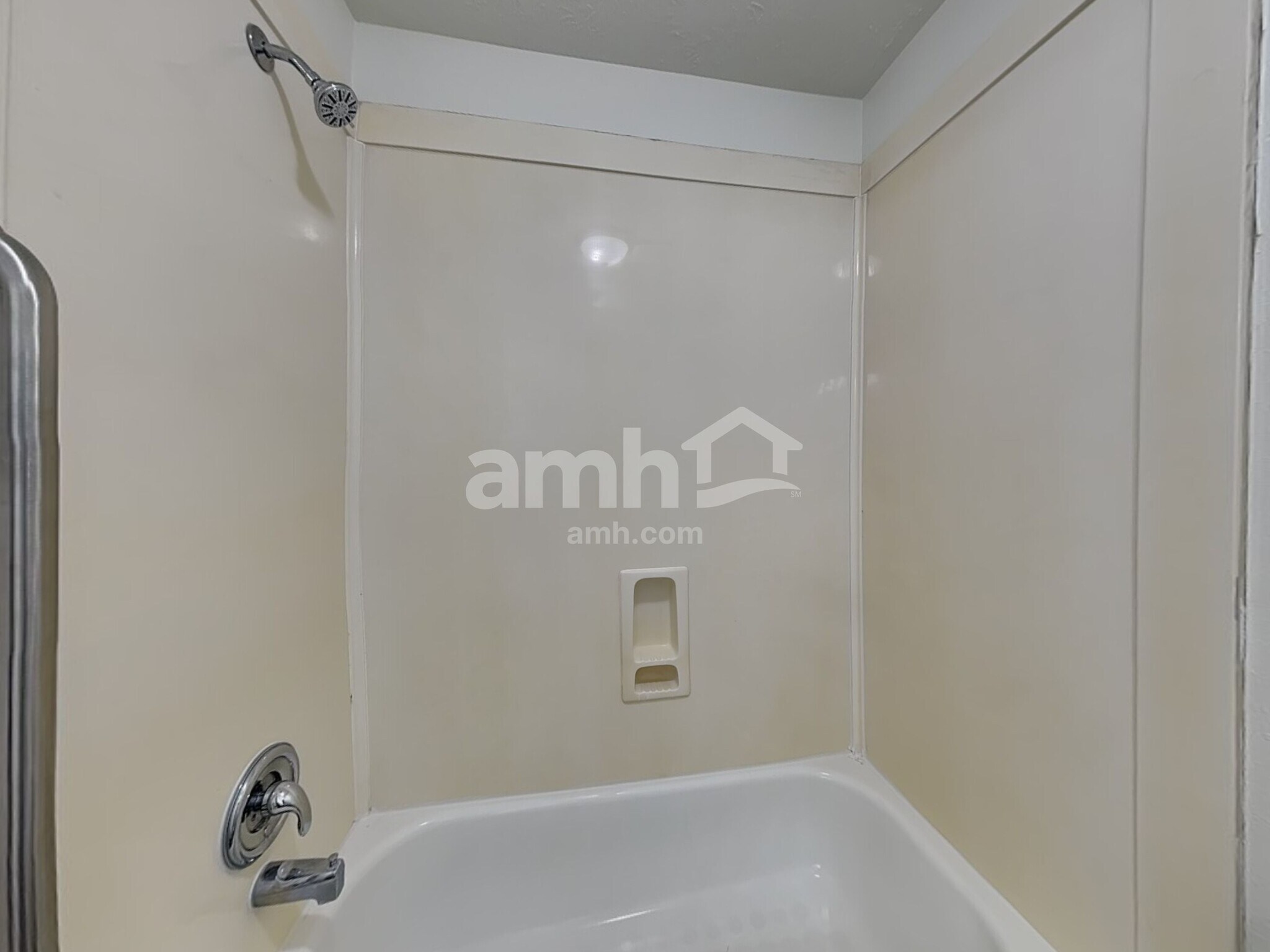 Building Photo - 1830 Arrowhead Ct