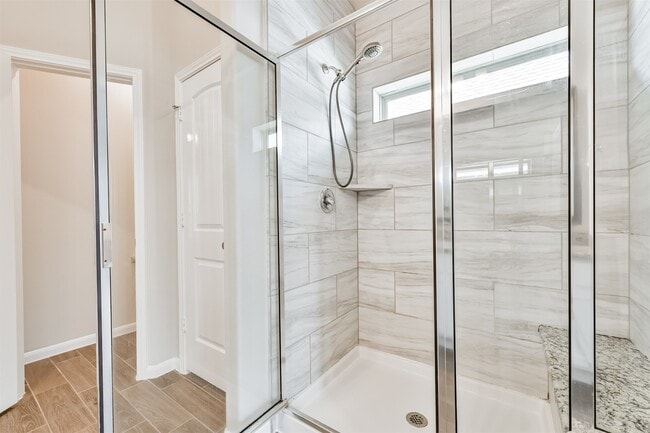 Building Photo - 6330 Lemon Balm Ln